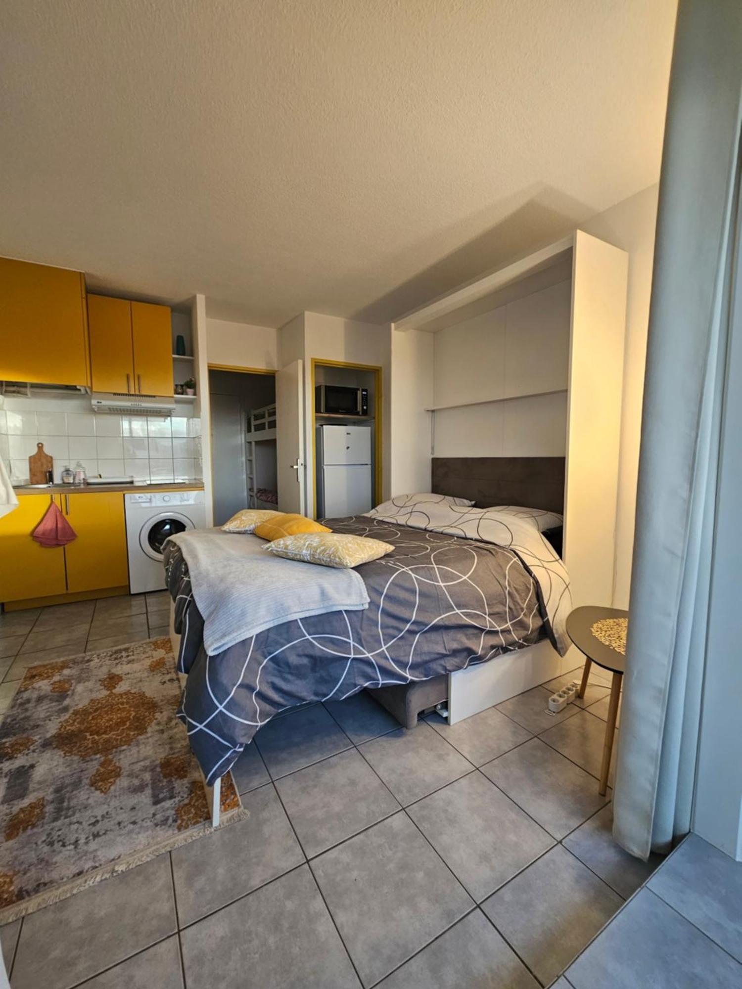 Studio Sanary-Sur-Mer Proche Gare Exterior foto
